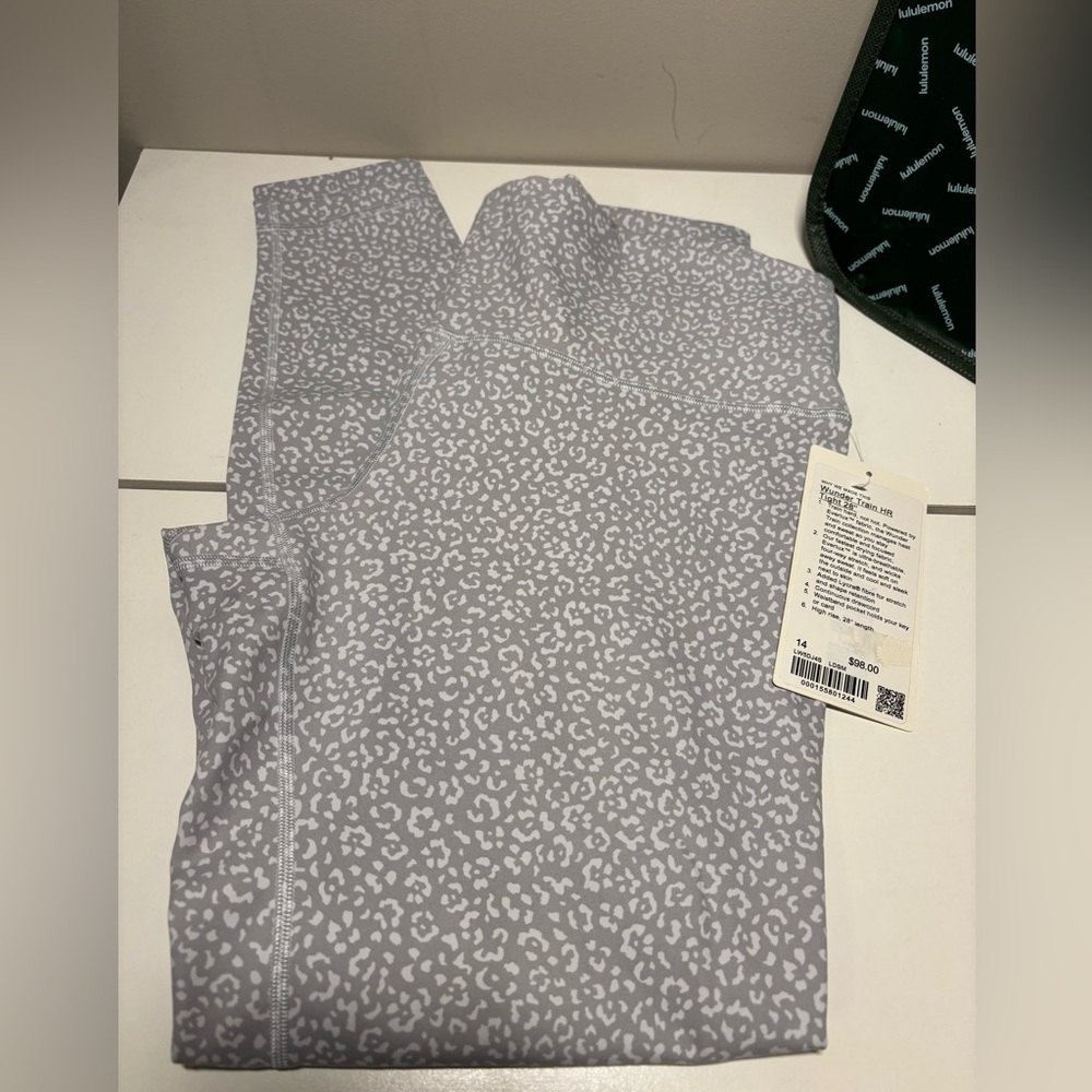lululemon athletica wunder train tights 28”
